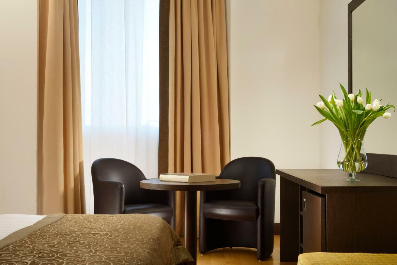 Chambre Double ou Lits Jumeaux Confort
