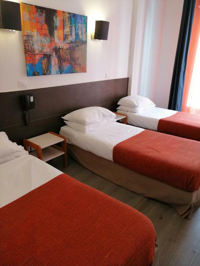 Comfort Triple Room