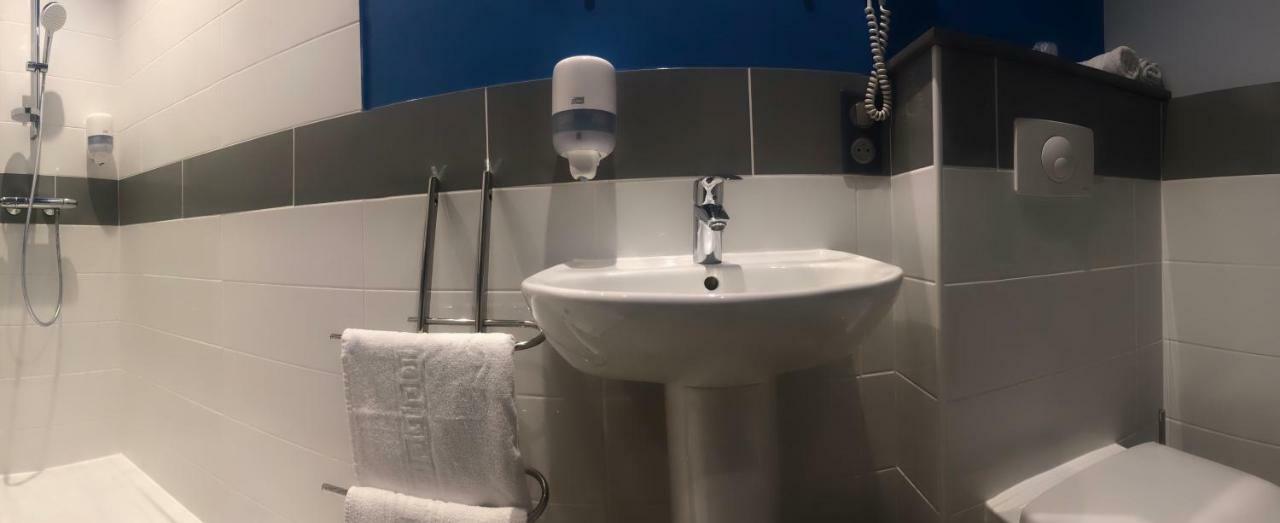 Twin Room,964780897:JPEG