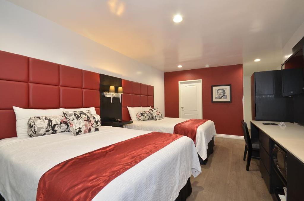 Double Room Two Double Beds