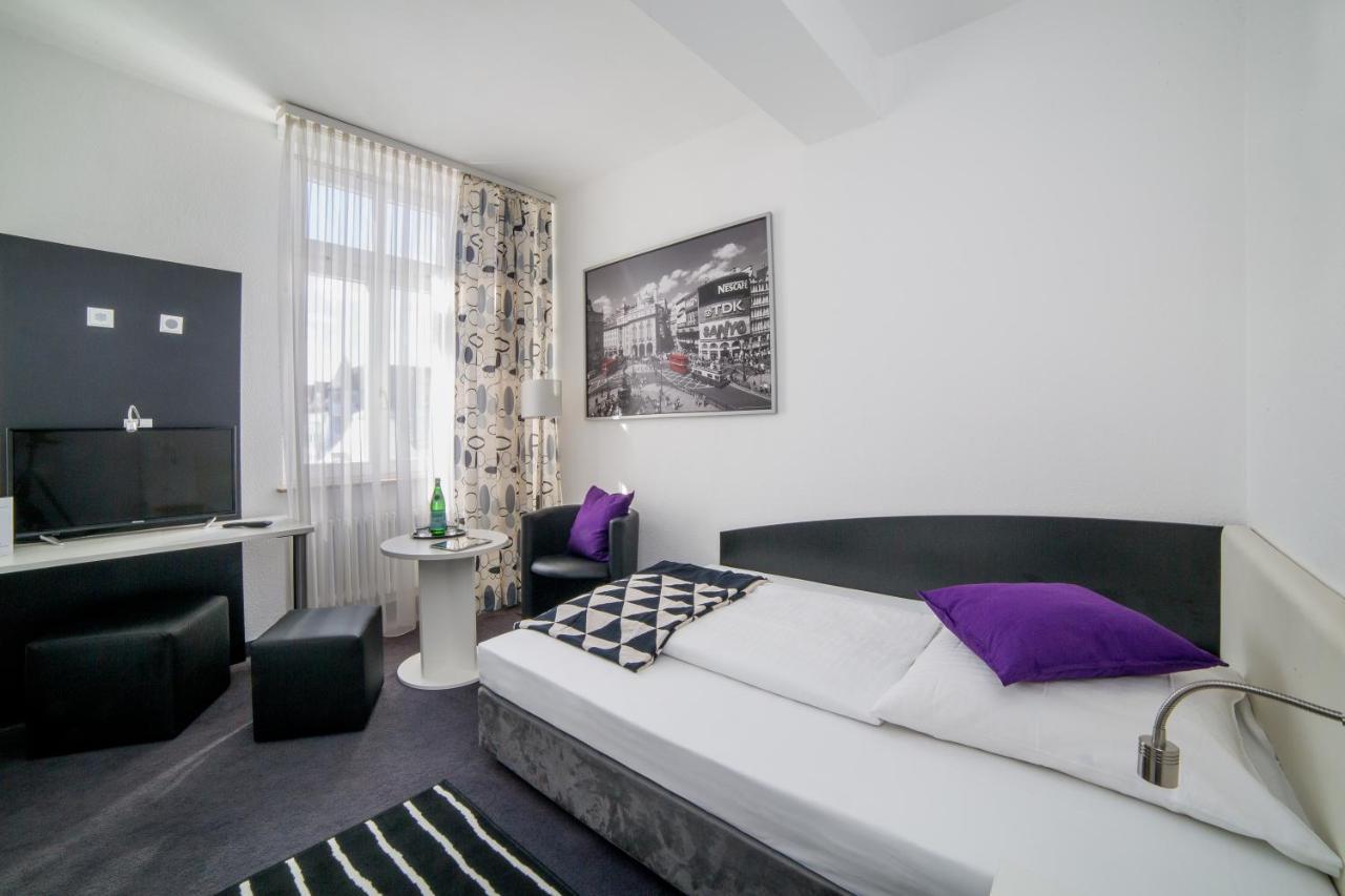 Single Room