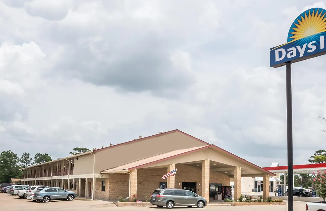 Days Inn By Wyndham Bastrop-1