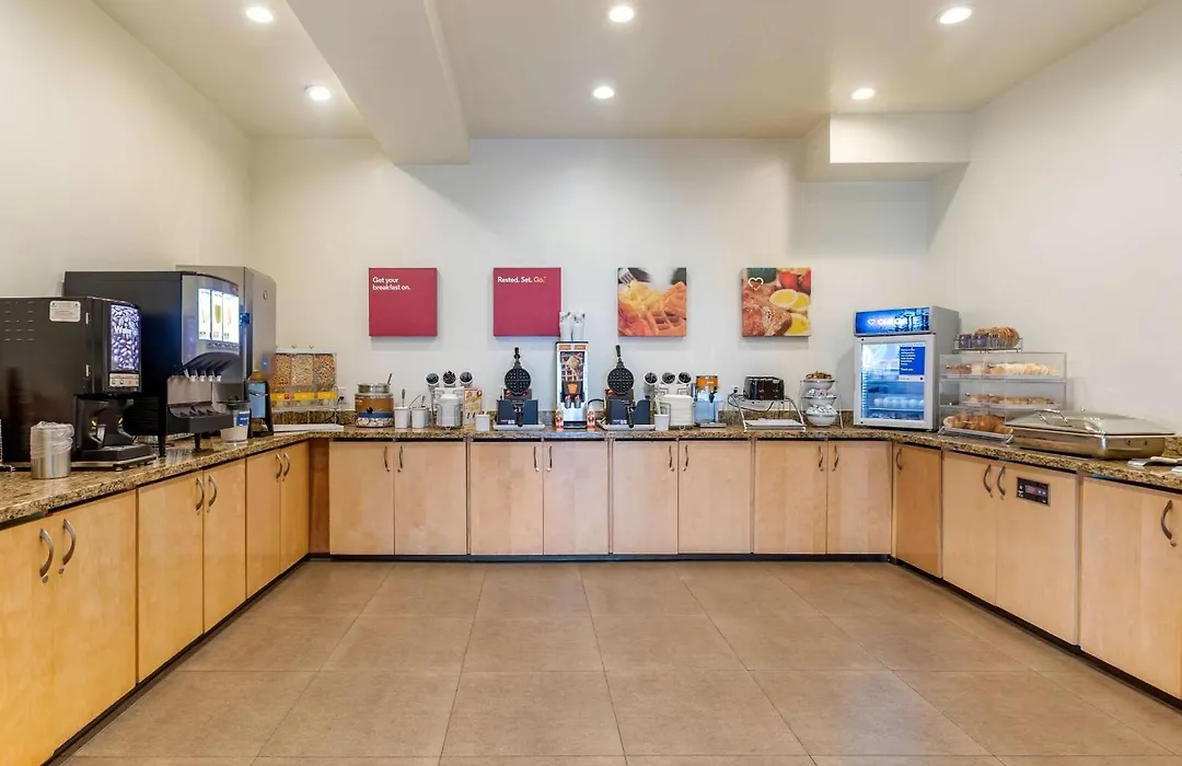 Mainstay Suites Near Denver Downtown-1