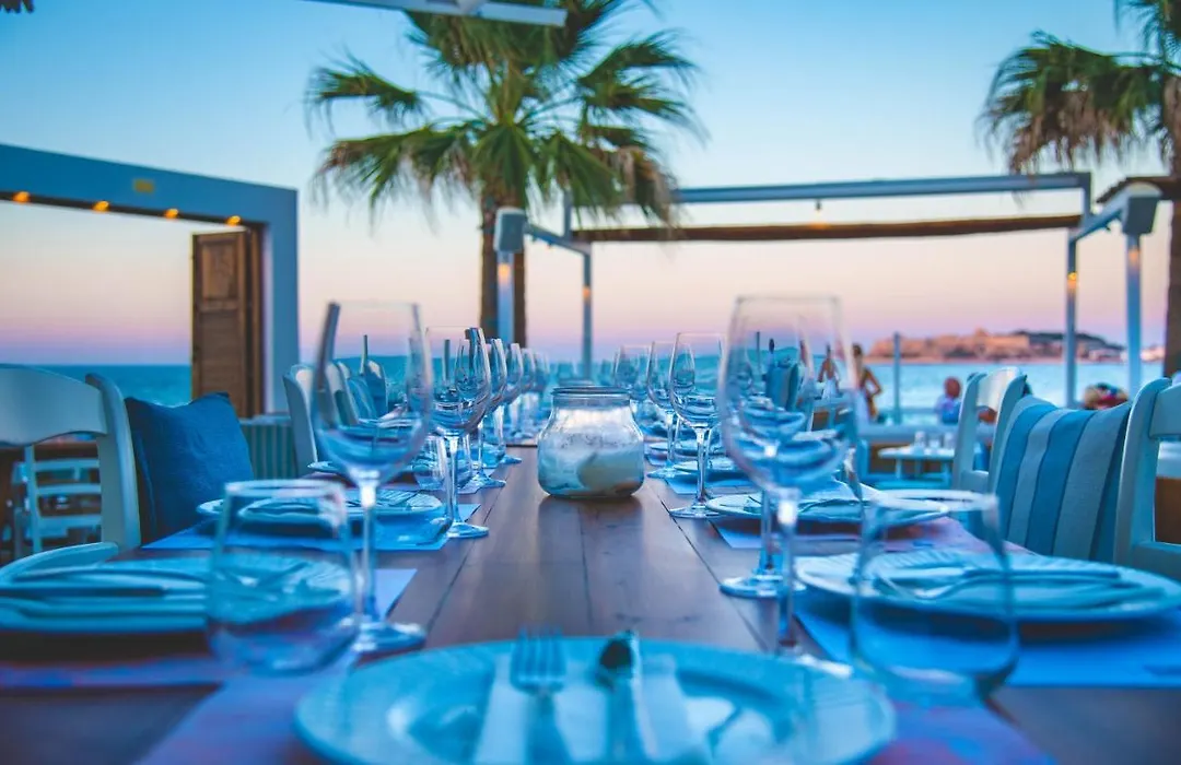 Cavo Seaside Suites (Adults Only)-1