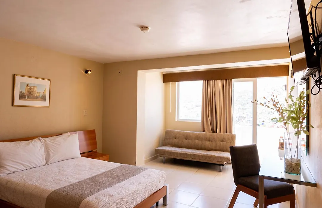 Hotel Balcon Del Cielo-1