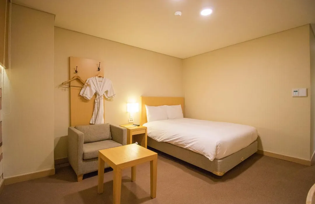 Towerhill Hotel-1