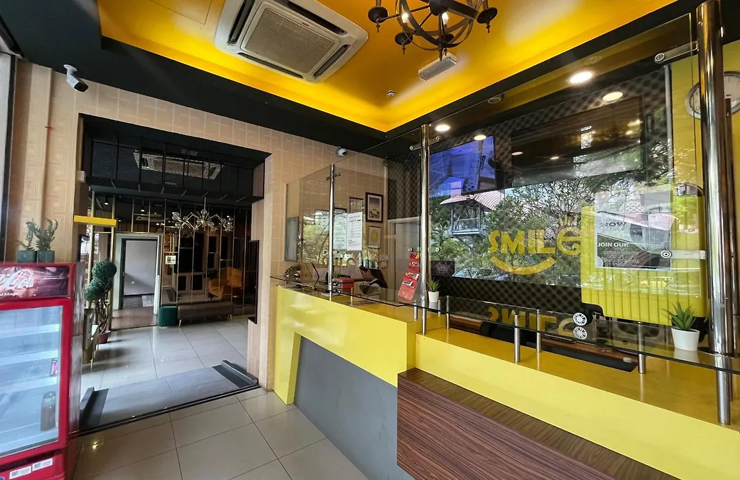 Smile Hotel Wangsa Maju-1