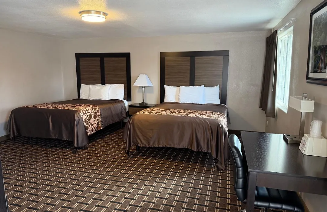 Beverly Lodge-1