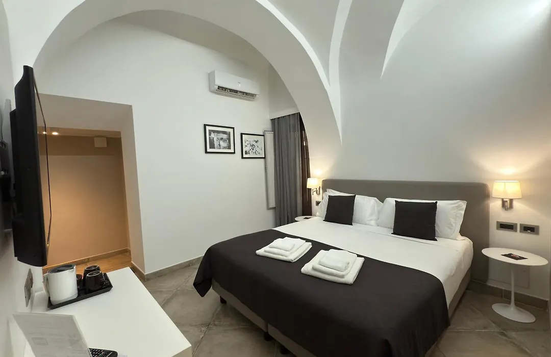 Etnea 454 Catania Luxury Rooms-1