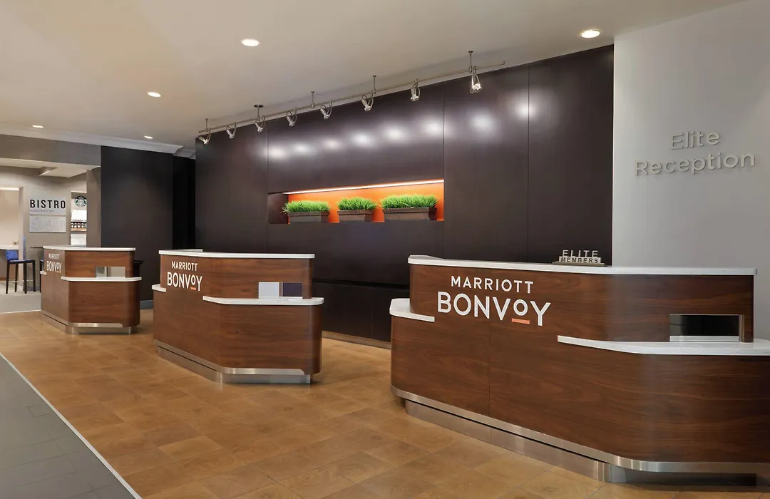 Courtyard By Marriott Toronto Downtown-1