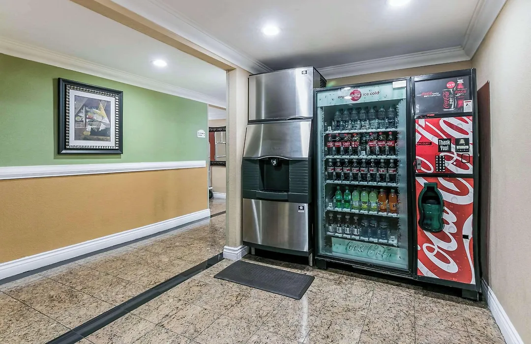 Quality Inn & Suites Atlanta Airport South-1