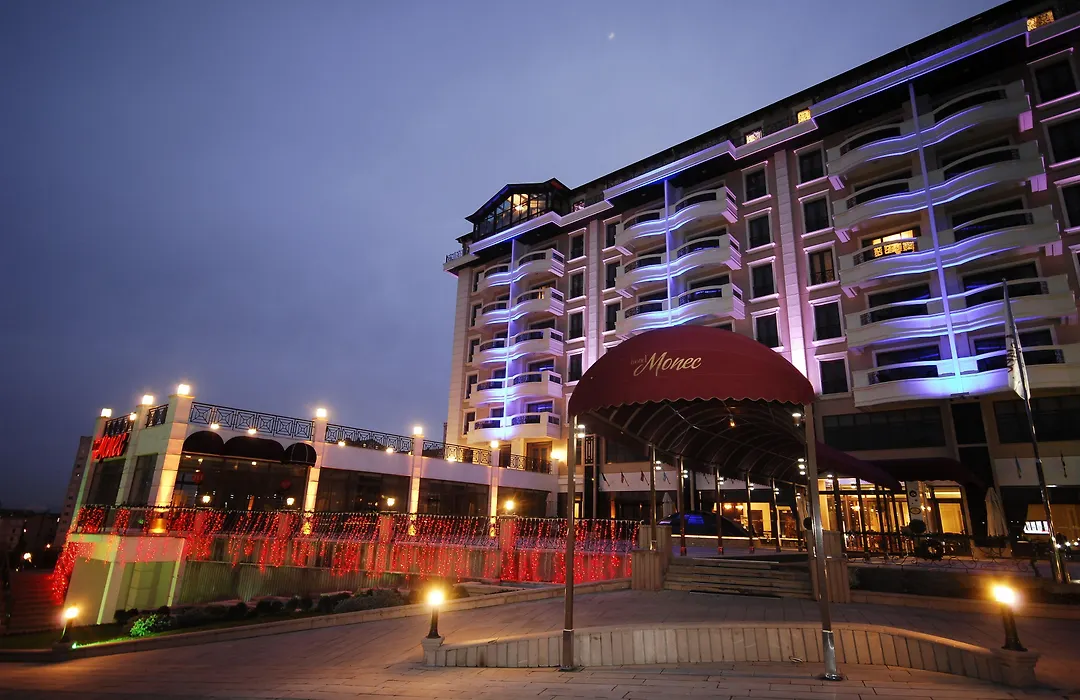 Hotel Monec-1