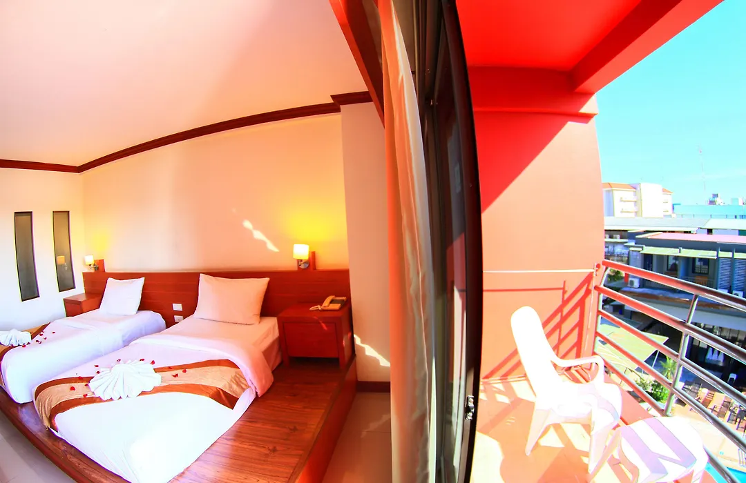 Tanawit Hotel & Spa-1