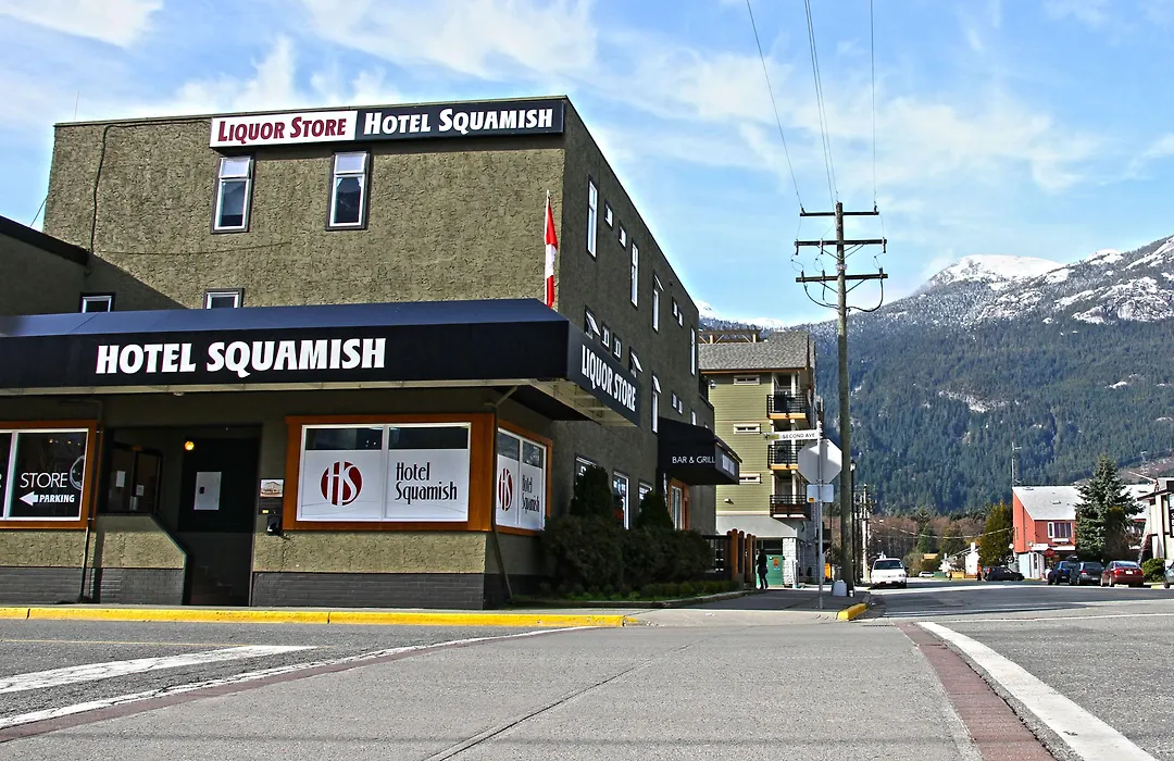 Hotel Squamish-1
