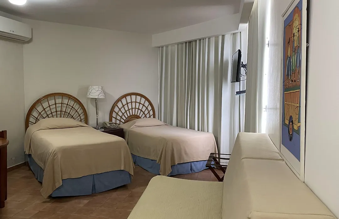 Aparta Hotel Plaza del Sol-1