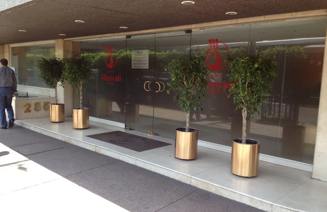 Hotel Mexicali-1