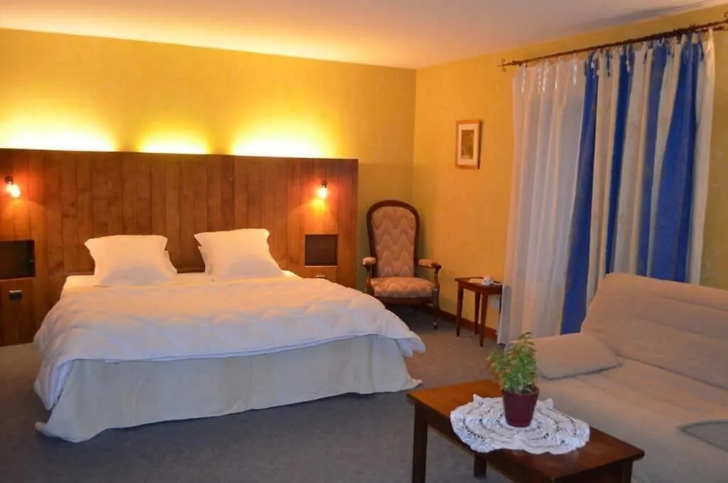 Hotel de Bourgogne-1