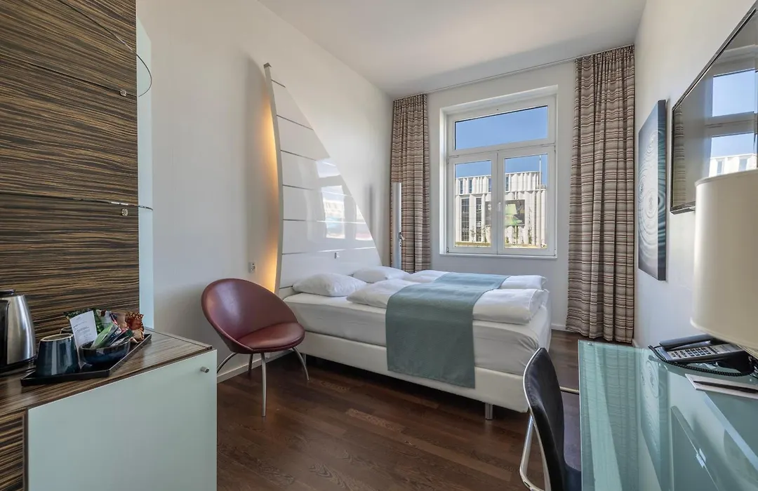 Copenhagen Island Hotel-1