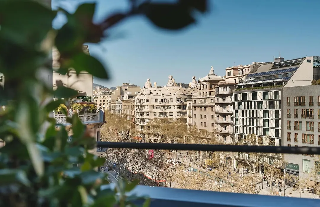 Hotel Condes De Barcelona-1