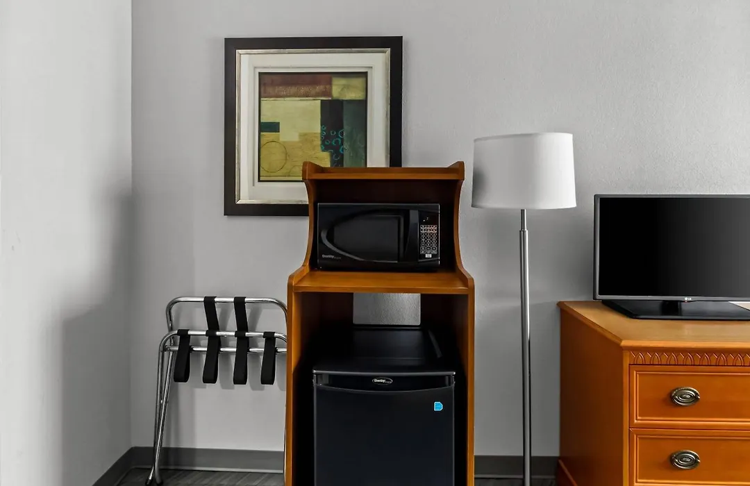Quality Inn & Suites Cvg Airport-1