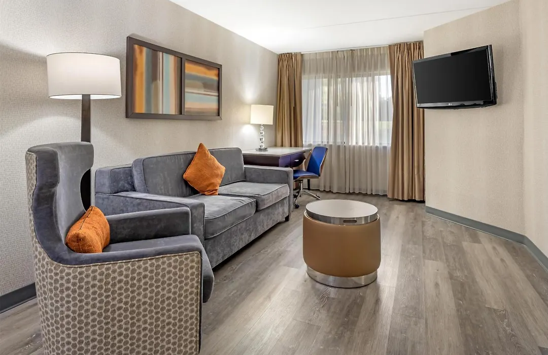 Best Western Plus Miamisburg-Dayton Suites, Banquets & Hotel-1