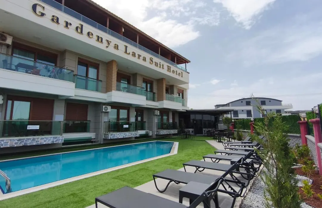 Gardenya Lara Suit Hotel-1
