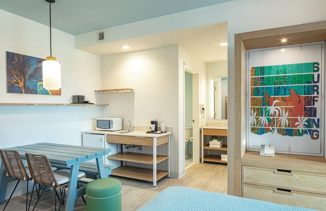 Universal'S Endless Summer Resort - Dockside Inn And Suites-1