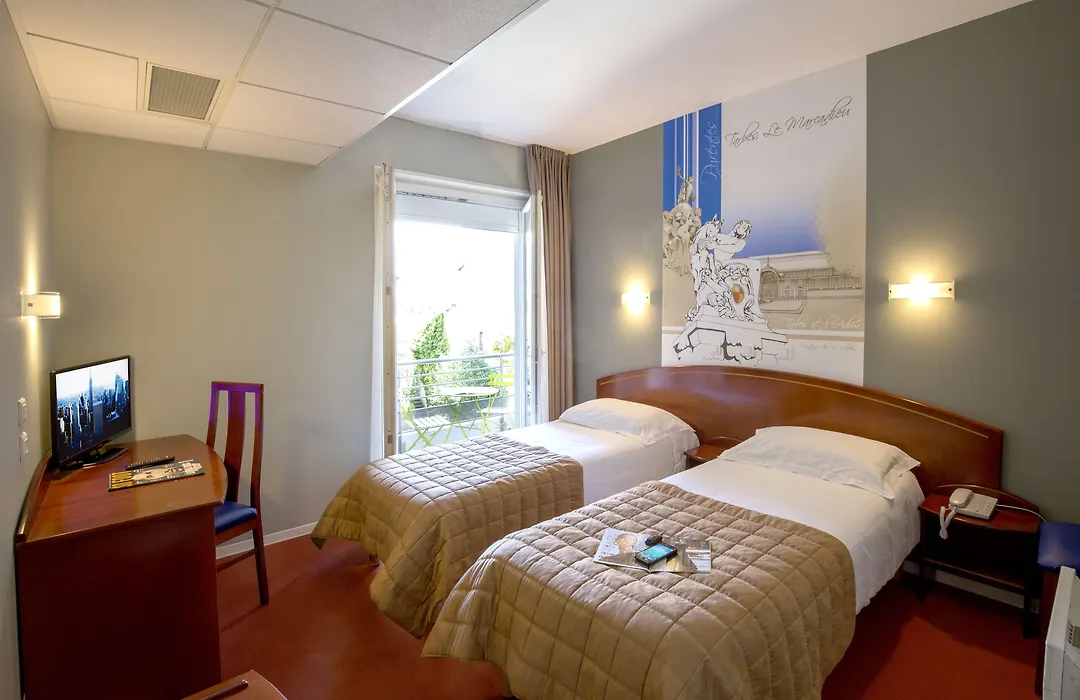 Cit'Hotel De La Marne-1