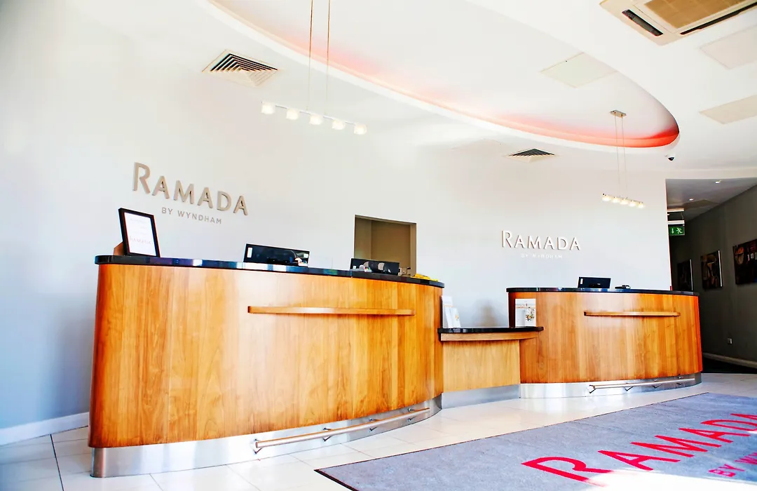 Ramada By Wyndham Belfast-1