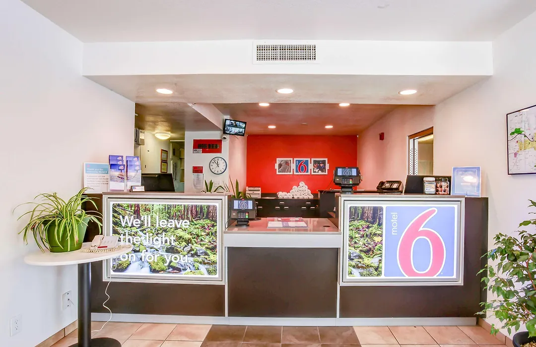 Motel 6-Grants Pass, Or-1