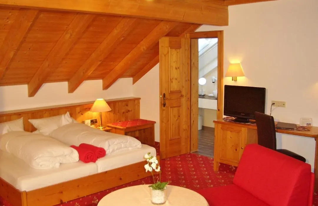 Hotel Schwarzenbergs Traube-1
