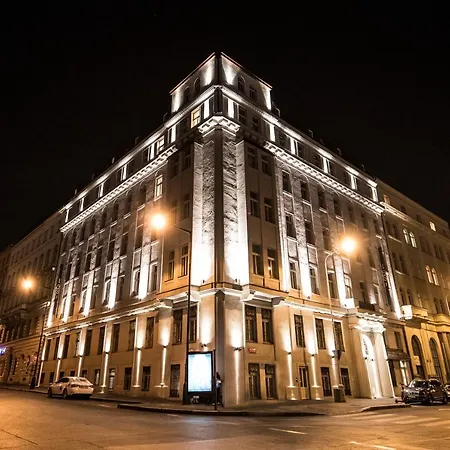 The Gold Bank-3