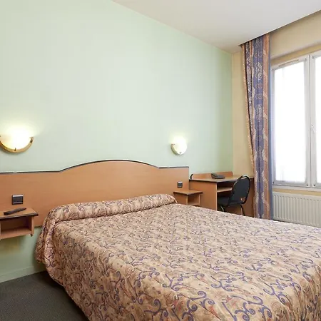 Hotel Ferney Republique-3