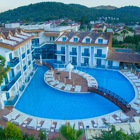 Ocean Blue High Class Hotel & Spa-3