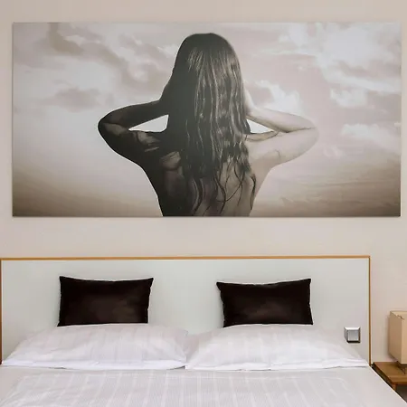 Tryp By Wyndham Wuppertal-2