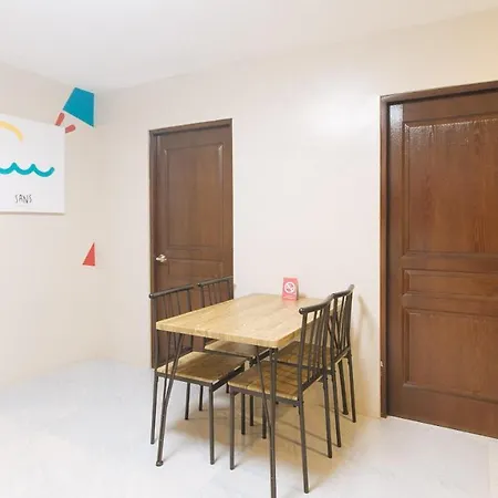Sans Hotel At Algers Suites Marikina By Reddoorz-2