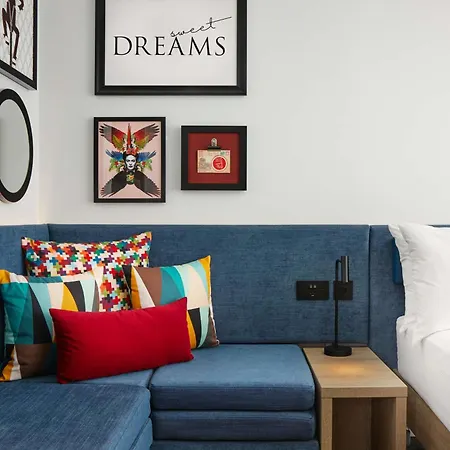 Hampton By Hilton Dublin City Centre-3