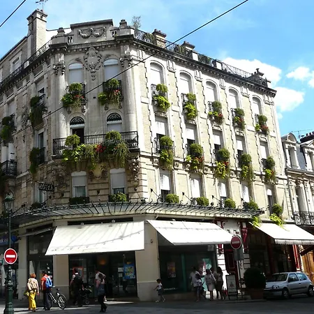 Hôtel de l'Abeille-2