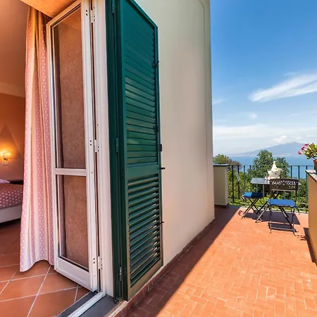 Villa Romita-3