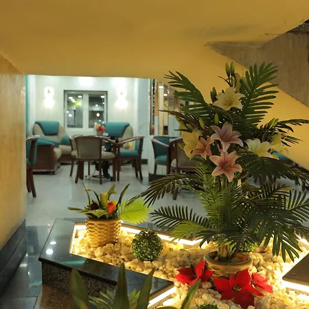 Happy City Hotel-3