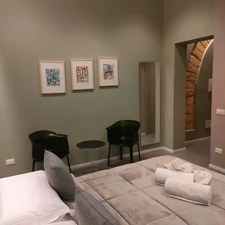 Rosy Room Design-3