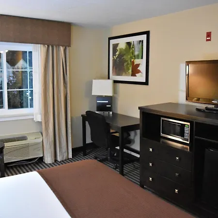 Baymont By Wyndham Dallas/ Love Field-3