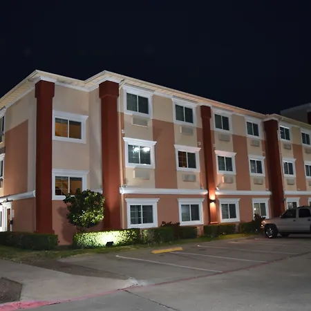 Baymont By Wyndham Dallas/ Love Field-2