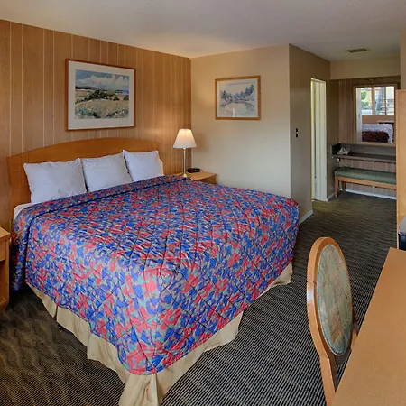 Days Inn By Wyndham Chico-2