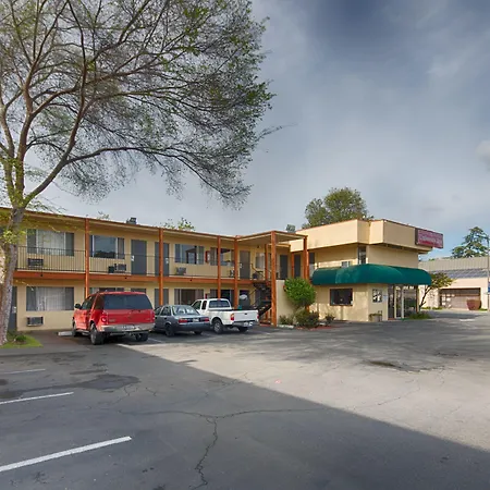 Days Inn By Wyndham Chico-3