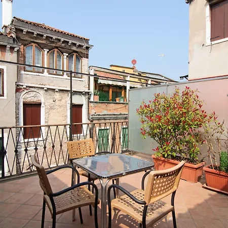 Hotel La Fenice Et Des Artistes-2