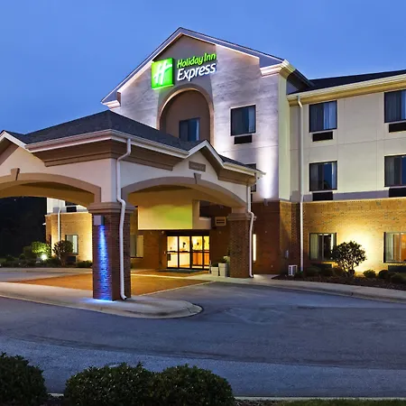 Holiday Inn Express Forest City By Ihg-2
