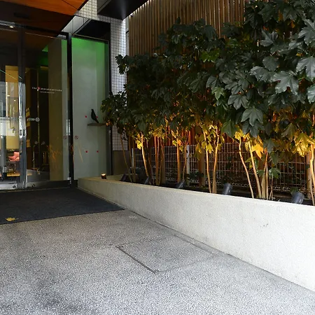 The B Akasaka-Mitsuke-2