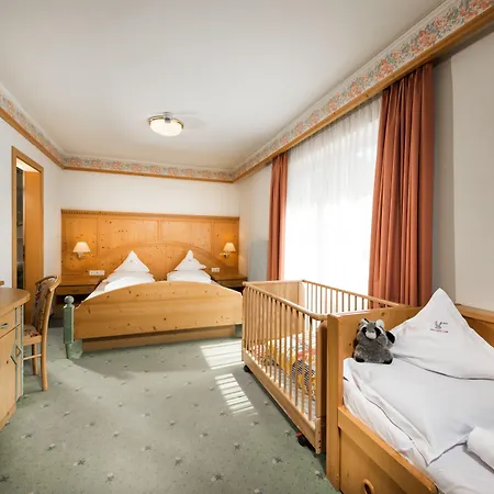 Hotel Adlernest-2