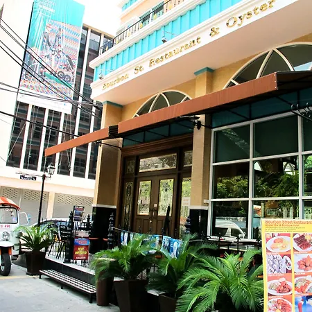 Bourbon St. Boutique Hotel-2
